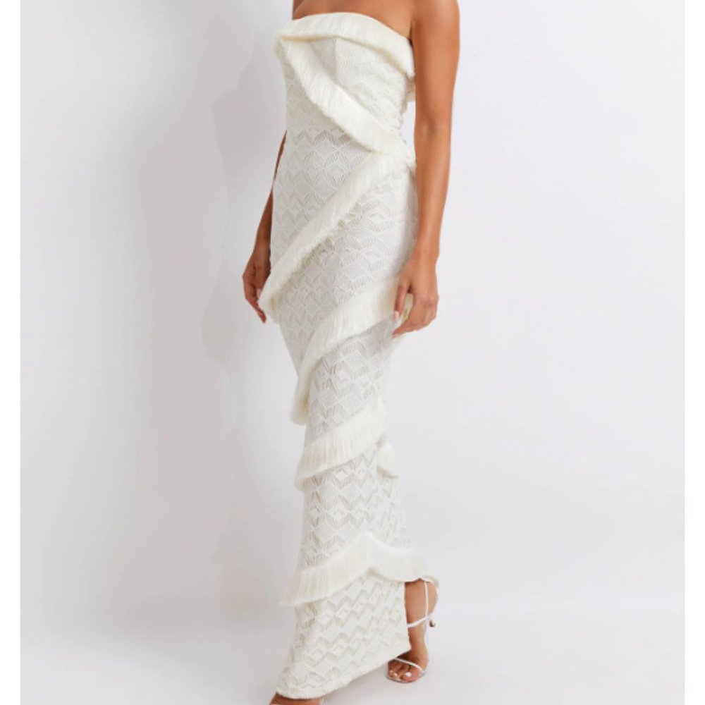 NWT PatBO White Crochet Strapless Fringe Trim Maxi Size 2